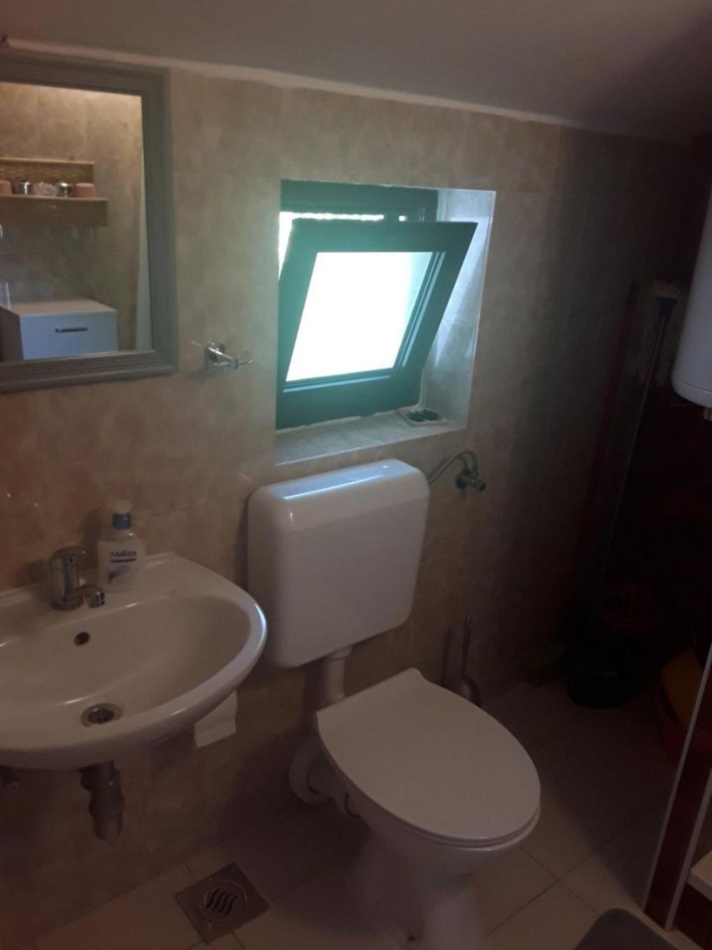 Apartments Frane-20M From Beach Barbat na Rabu Eksteriør bilde